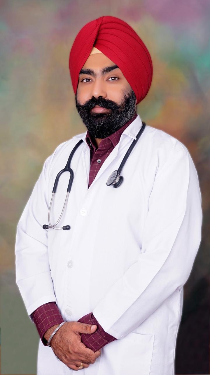 Dr. Rajvir Singh, MBBS, MD Medicine and Medical Consultant